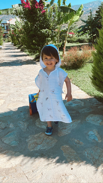 Muslin hooded poncho (1-5 yrs)
