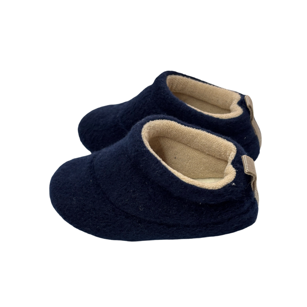 Baby booties ( size 18)