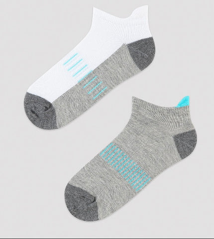 Boys grey/white ankle socks pack of 2
