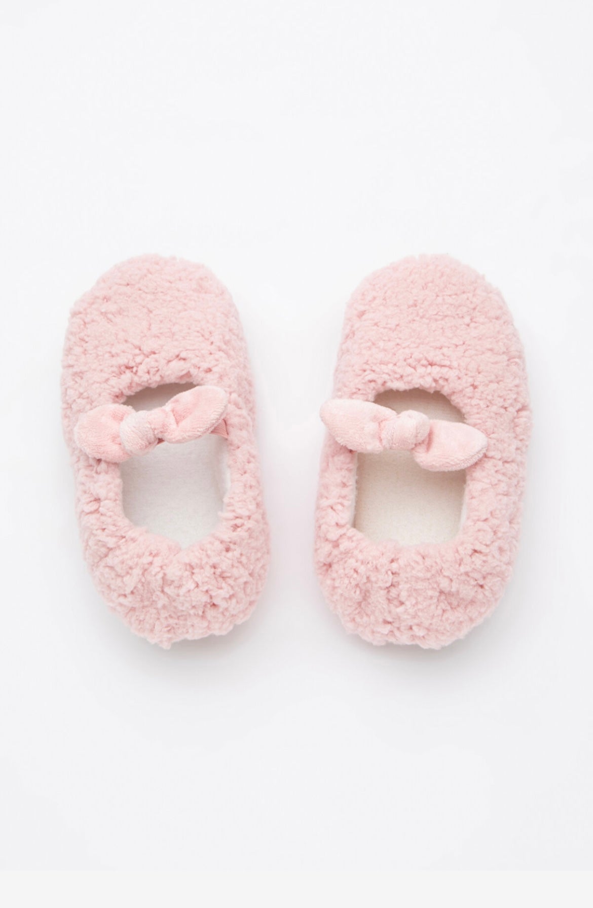 Fluffy  pink slippers